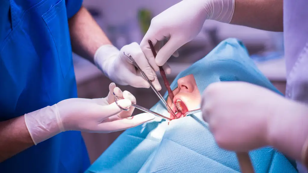 chirurg stomatologiczny wołomin