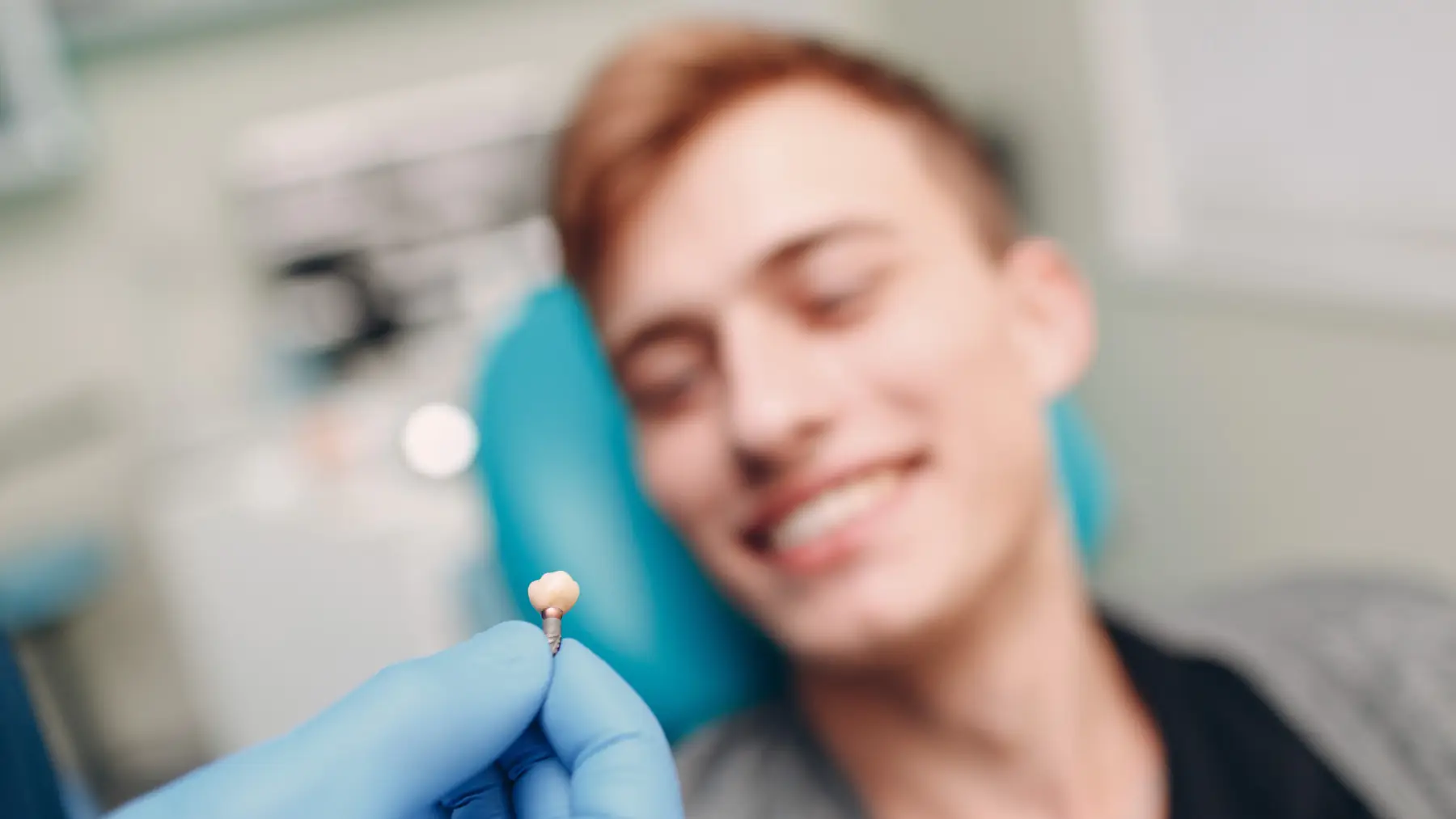 Jaki implant zęba wybrać